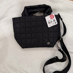 NEW NWT Lululemon Black Quilted Tote Bag SMALL 5L